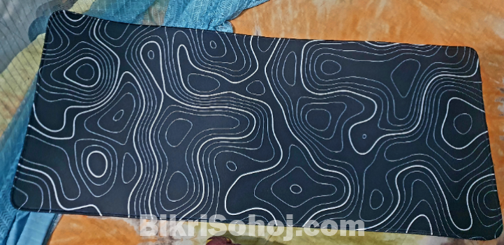 Black topographic mousepad